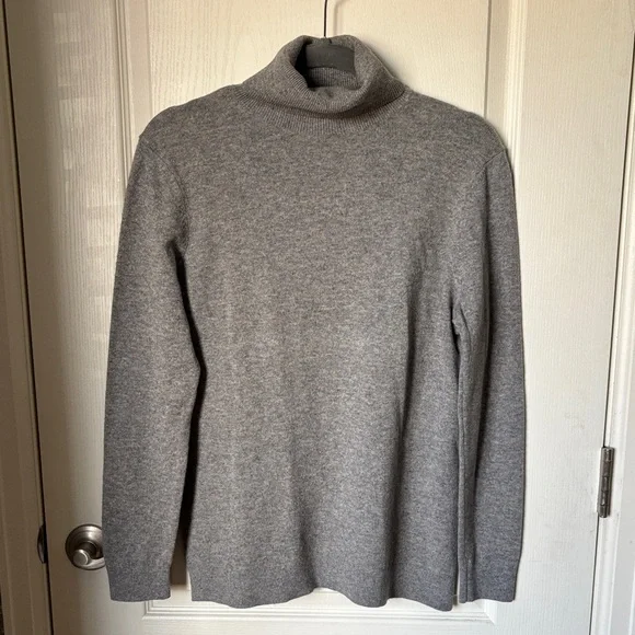 Pendleton Gray 100% Cashmere Ribbed Knit Sweater - Picture 1 of 5